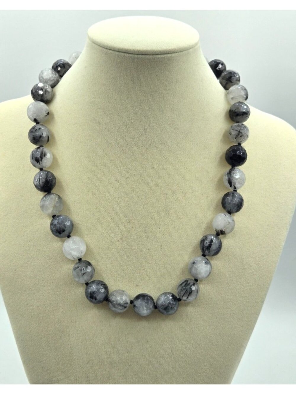Tourmalinated Quartz Necklace 14mm Round Beads 925 Sterling Silver MagneticClasp - Picture 2 of 8
